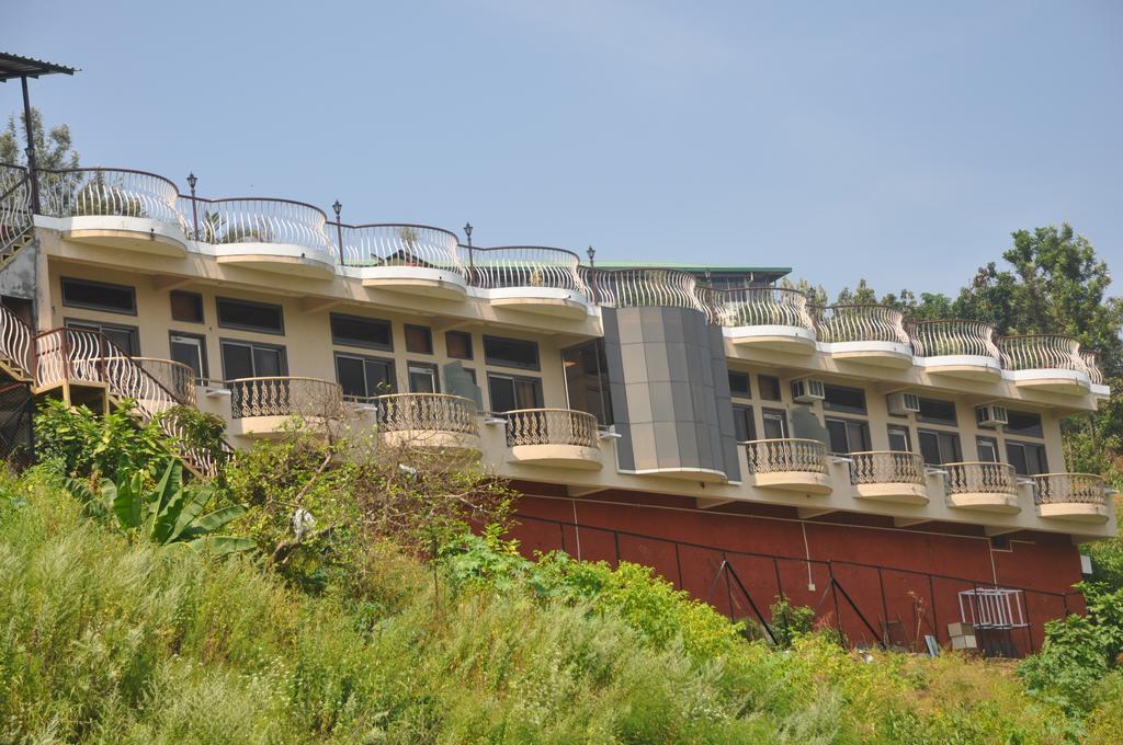 Raval Bunglow Hotel พันช์กานี ภายนอก รูปภาพ